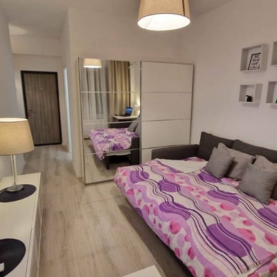 Location d’un appartement confortable d’une pièce, Chiajna, Bucarest, Roumanie